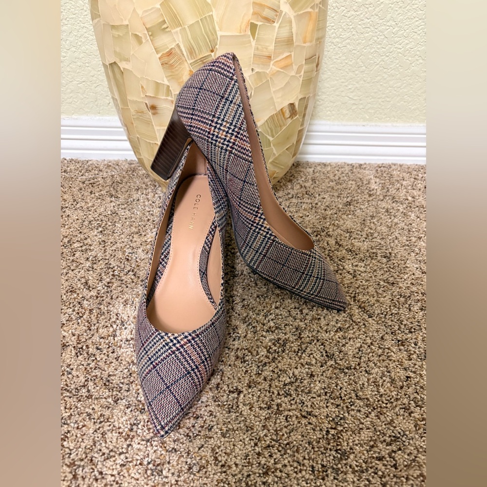 Cole Haan Pumps